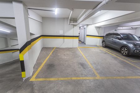 Apartamento à venda com 32m², 1 quarto e 1 vaga Apartamento à venda com 32m², 1 quarto e 1 vagaGaragem