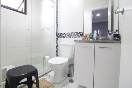 Apartamento à venda com 75m², 2 quartos e 1 vagaBanheiro da Suíte