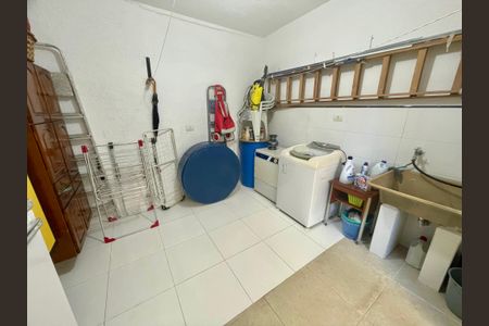 Casa à venda com 148m², 2 quartos e 2 vagasÁrea de Serviço