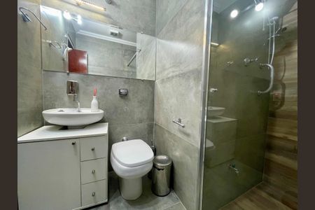 Casa à venda com 148m², 2 quartos e 2 vagasBanheiro