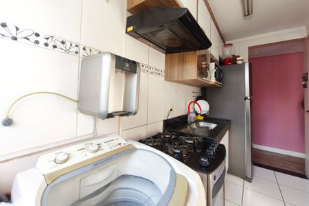 Apartamento à venda com 56m², 3 quartos e 1 vagaÁrea de Serviço