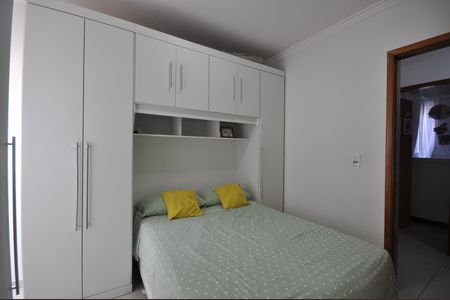 Casa de condomínio à venda com 75m², 2 quartos e 2 vagasQuarto 1