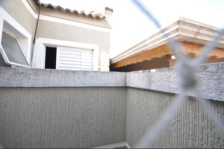 Casa de condomínio à venda com 75m², 2 quartos e 2 vagasVista do Quarto 2