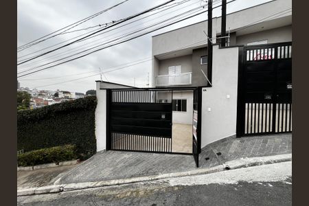 Casa à venda com 100m², 3 quartos e 2 vagasFachada