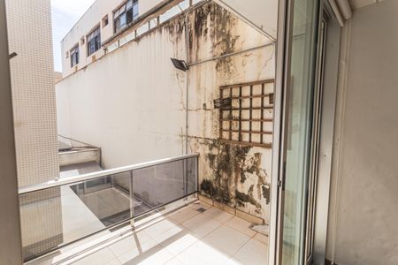 Apartamento à venda com 275m², 4 quartos e 3 vagasVaranda do Quarto 4