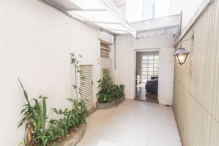 Apartamento à venda com 275m², 4 quartos e 3 vagasÁrea Privativa 1 na Sala 3 no 2° Pavimento