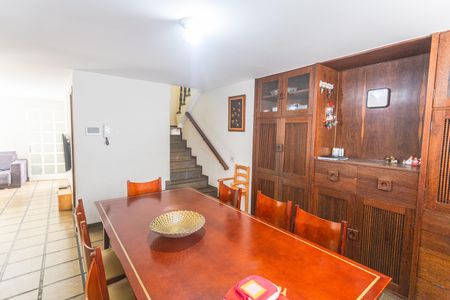 Apartamento à venda com 275m², 4 quartos e 3 vagasCopa no 2° Pavimento