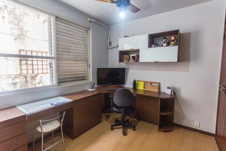 Apartamento à venda com 275m², 4 quartos e 3 vagasQuarto 3