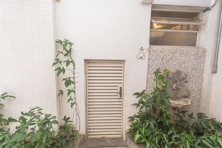 Apartamento à venda com 275m², 4 quartos e 3 vagasQuarto de Despejo da Área Privativa 1 na Sala 3 no 2° Pavimento