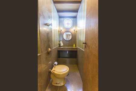 Apartamento à venda com 275m², 4 quartos e 3 vagasLavabo 1