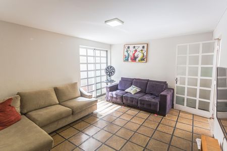 Apartamento à venda com 275m², 4 quartos e 3 vagasSala 3 no 2° Pavimento