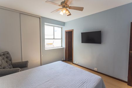 Apartamento à venda com 275m², 4 quartos e 3 vagasSuíte