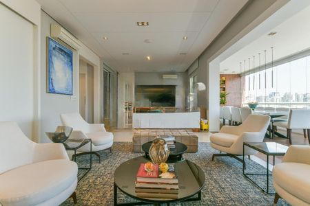 Apartamento à venda com 2 quartos, 151m² em Itaim Bibi, São Paulo