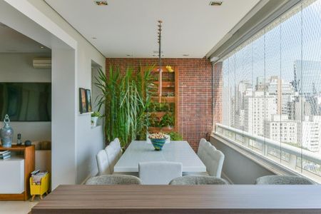 Apartamento à venda com 2 quartos, 151m² em Itaim Bibi, São Paulo