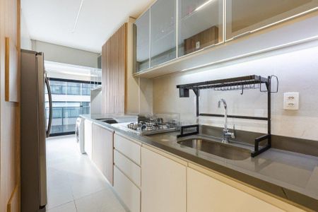 Apartamento à venda com 2 quartos, 120m² em Pinheiros, São Paulo