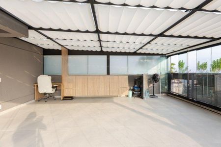 Apartamento à venda com 2 quartos, 120m² em Pinheiros, São Paulo