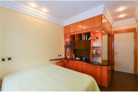 Apartamento à venda com 4 quartos, 270m² em Vila Mariana, São Paulo