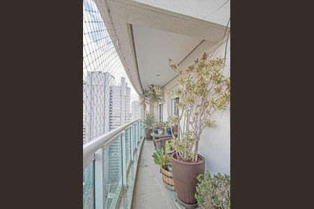 Apartamento à venda com 220m², 4 quartos e 3 vagas