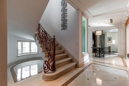 Apartamento à venda com 616m², 6 quartos e 7 vagas