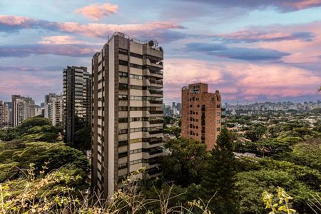 Apartamento à venda com 616m², 6 quartos e 7 vagas