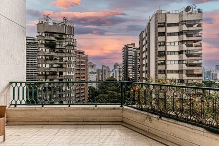 Apartamento à venda com 616m², 6 quartos e 7 vagas