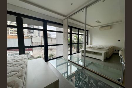 Apartamento à venda com 1 quarto, 60m² em Vila Nova Conceição, São Paulo