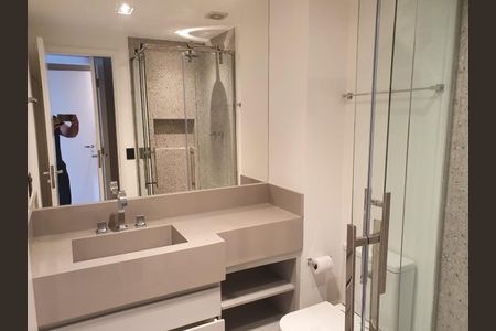 Apartamento à venda com 2 quartos, 180m² em Cerqueira César, São Paulo