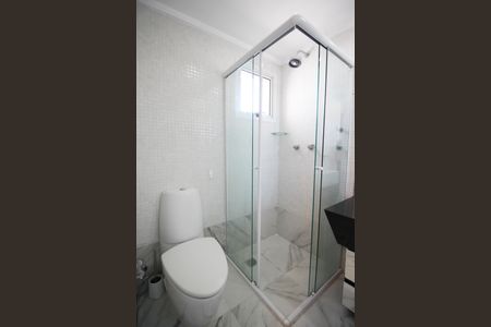 Apartamento à venda com 109m², 2 quartos e 2 vagas Apartamento à venda com 109m², 2 quartos e 2 vagasBanheiro da Suíte 1
