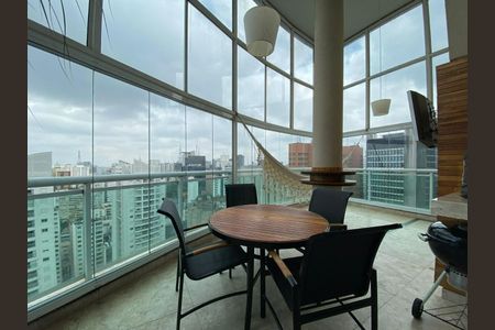 Apartamento à venda com 2 quartos, 160m² em Jardim Paulista, São Paulo