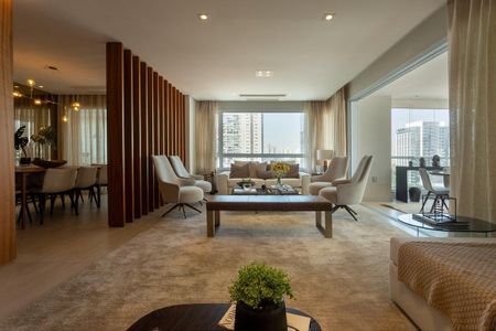 Apartamento à venda com 225m², 3 quartos e 4 vagas