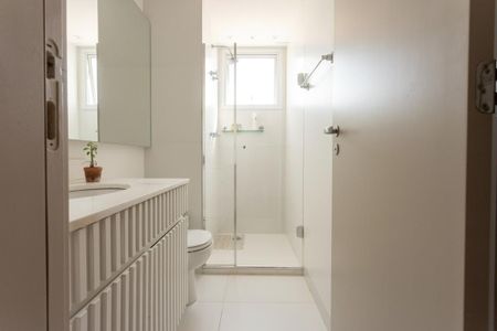 Apartamento à venda com 225m², 3 quartos e 4 vagas