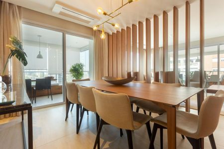 Apartamento à venda com 225m², 3 quartos e 4 vagas