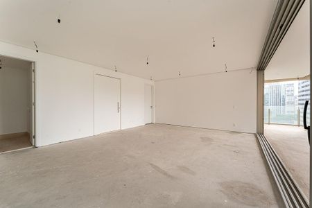 Apartamento à venda com 4 quartos, 335m² em Itaim Bibi, São Paulo