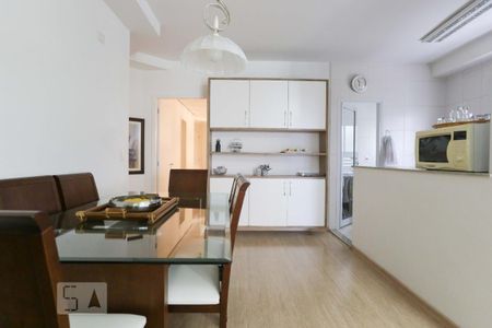 Apartamento à venda com 2 quartos, 106m² em Cerqueira César, São Paulo