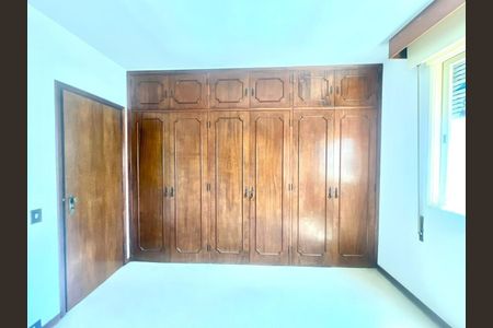 Apartamento à venda com 249m², 4 quartos e 2 vagas