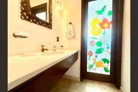 Apartamento à venda com 249m², 4 quartos e 2 vagas