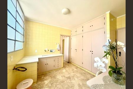 Apartamento à venda com 249m², 4 quartos e 2 vagas