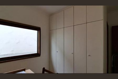 Casa à venda com 288m², 4 quartos e 4 vagas