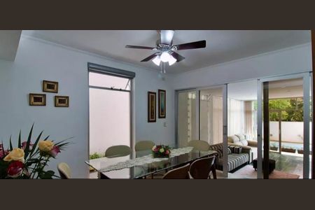 Casa à venda com 4 quartos, 288m² em Vila Sonia, São Paulo