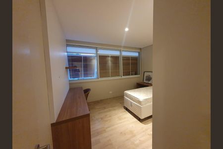 Apartamento à venda com 3 quartos, 150m² em Jardim Europa, São Paulo