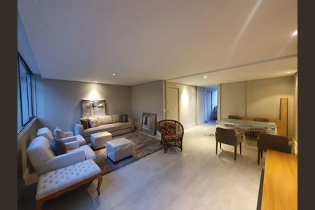 Apartamento à venda com 3 quartos, 150m² em Jardim Europa, São Paulo