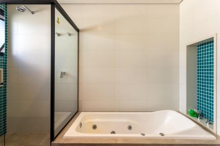 Casa à venda com 4 quartos, 496m² em Alto de Pinheiros, São Paulo