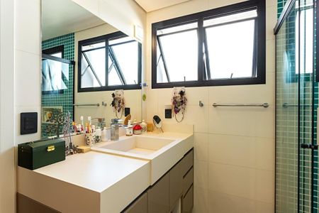 Casa à venda com 496m², 4 quartos e 6 vagas