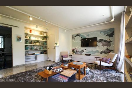 Apartamento à venda com 130m², 4 quartos e 2 vagas