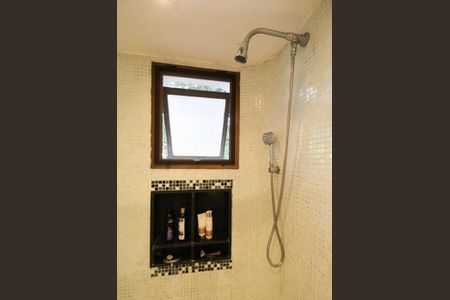 Apartamento à venda com 130m², 4 quartos e 2 vagas