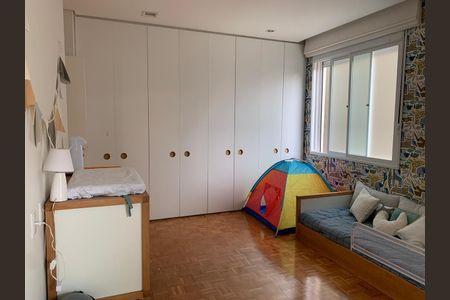 Apartamento à venda com 158m², 2 quartos e 1 vaga