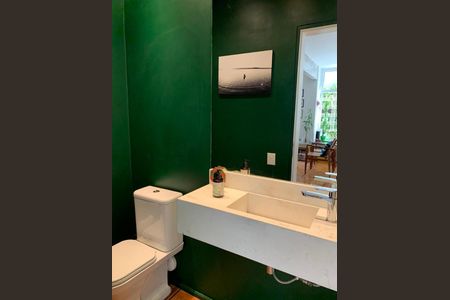 Apartamento à venda com 158m², 2 quartos e 1 vaga