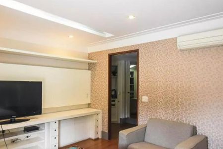 Casa à venda com 4 quartos, 920m² em Jardim Guedala, São Paulo