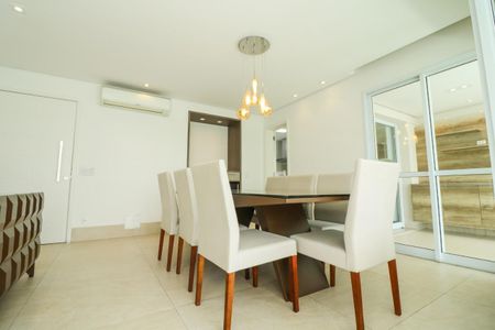 Apartamento à venda com 3 quartos, 157m² em Vila Nova Conceição, São Paulo