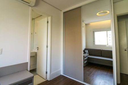 Apartamento à venda com 3 quartos, 157m² em Vila Nova Conceição, São Paulo